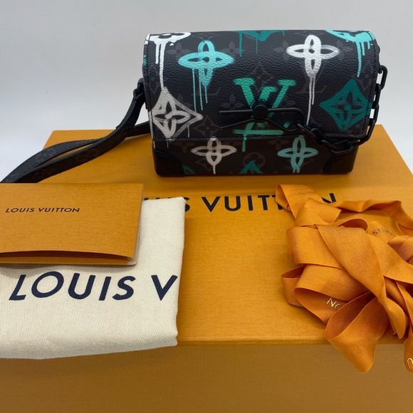 SOLD!!Louis Vuitton Monogram Eclipse Steamer Wearable Wallet Graffiti Multicolor - Picture 2 of 15